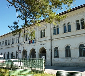 ex edificio scolastico